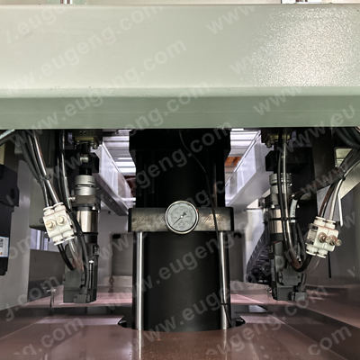 Compact powder press machine 7