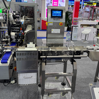 Lip gloss filling line 2