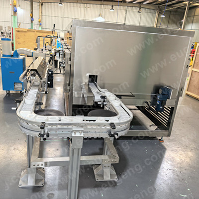 Sunscreen stick filling machine