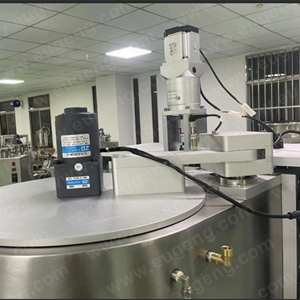 Sunscreen stick filling machine 1